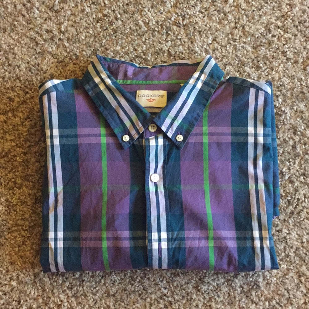 Dockers Plaid Button Down NWOT